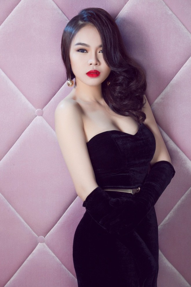 Làng nhạc Việt 2017: Bolero trỗi dậy và cuộc tranh cãi bất tận về ca sĩ hát hay - hát dở